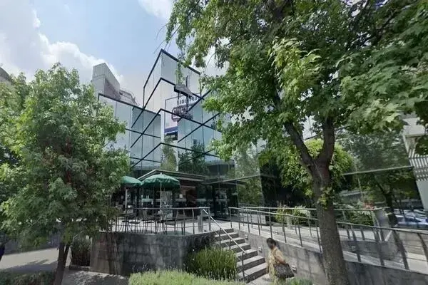 Edificio en venta en Jardines En la Montaña, Tlalpan — foto 2 de 2