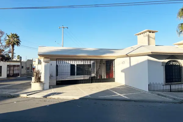 Casa en renta en Miravalle, Saltillo — foto 3 de 37