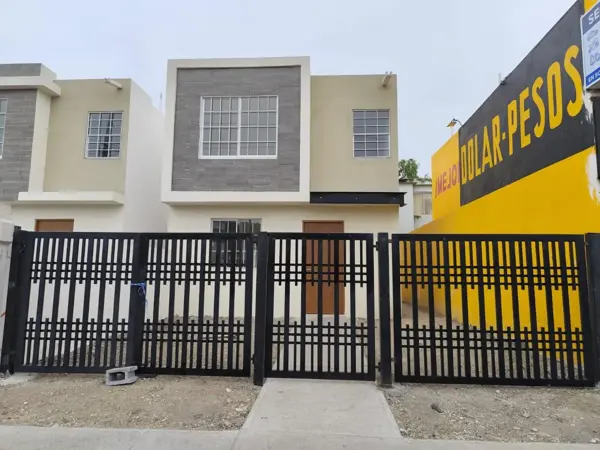Casa en venta en Paseo de las Brisas, Matamoros — foto 2 de 4