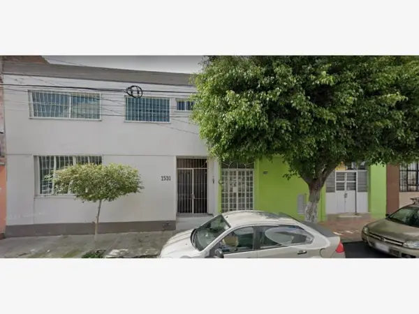 Casa en renta giro comercial Col. Villaseñor, (Santa Tere)  Guadalajara, Jalisco