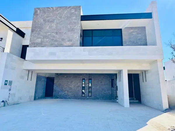 Casa en venta en El Cardenchal, Torreón, Coahuila de Zaragoza Casa en venta en El Cardenchal, Torreón, Coahuila de Zaragoza