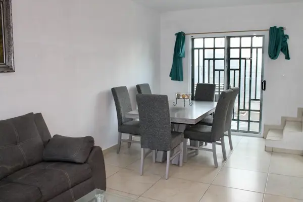 Casa en renta en Valle de los Almendros, Saltillo — foto 2 de 23