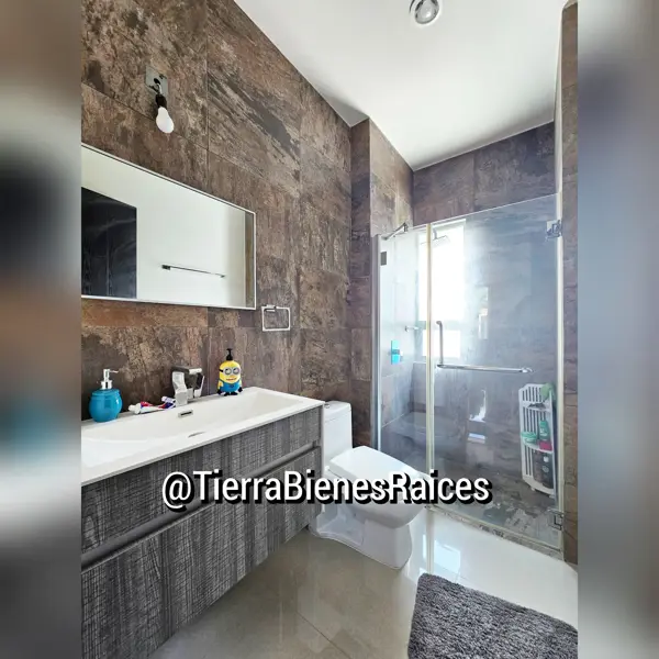 Casa en renta en Altozano, Centro — foto 2 de 5