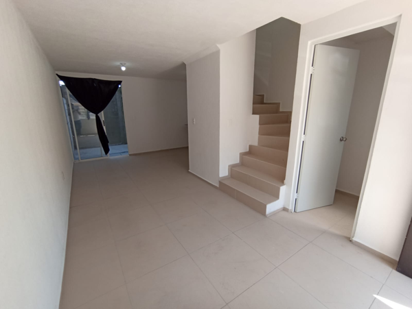 Casa en venta en Los Héroes Coacalco, Coacalco de Berriozábal — foto 2 de 30