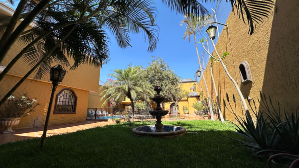 Quinta en venta en Tlaquepaque Centro, San Pedro Tlaquepaque — foto 2 de 122
