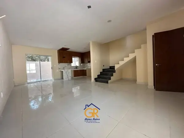 Casa en venta en Jacarandas, Ciudad Madero — foto 2 de 11
