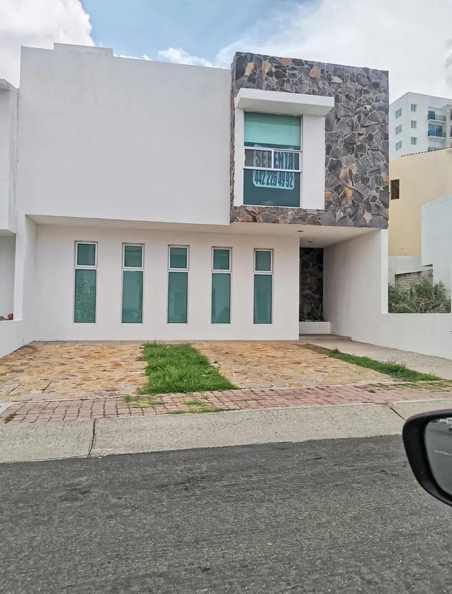 Casa en renta en Villas del Refugio, El Marqués — foto 1 de 17