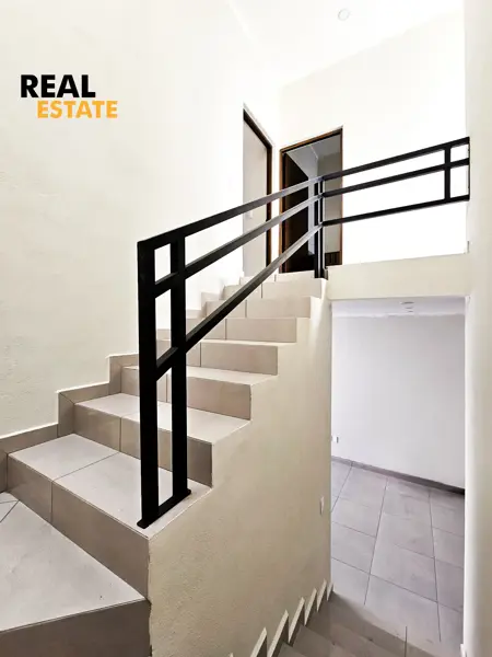 Casa en venta en Jacarandas, Villa de Álvarez — foto 3 de 16