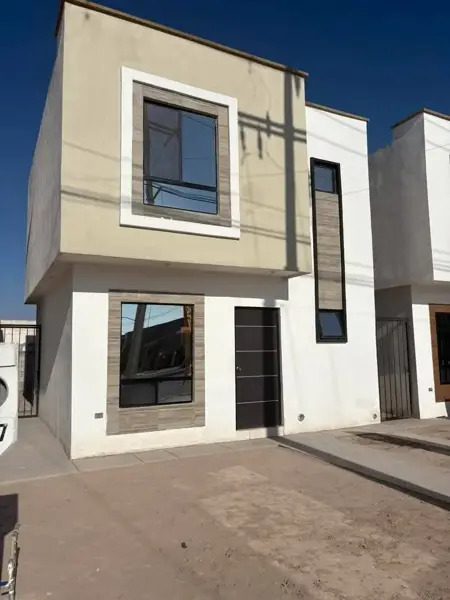 Casa en venta en Jardines del Sol, Torreón — foto 3 de 13