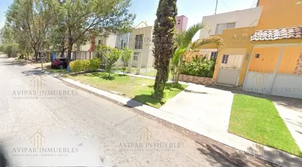 Casa en venta en La Providencia, Tlajomulco de Zúñiga — foto 2 de 13