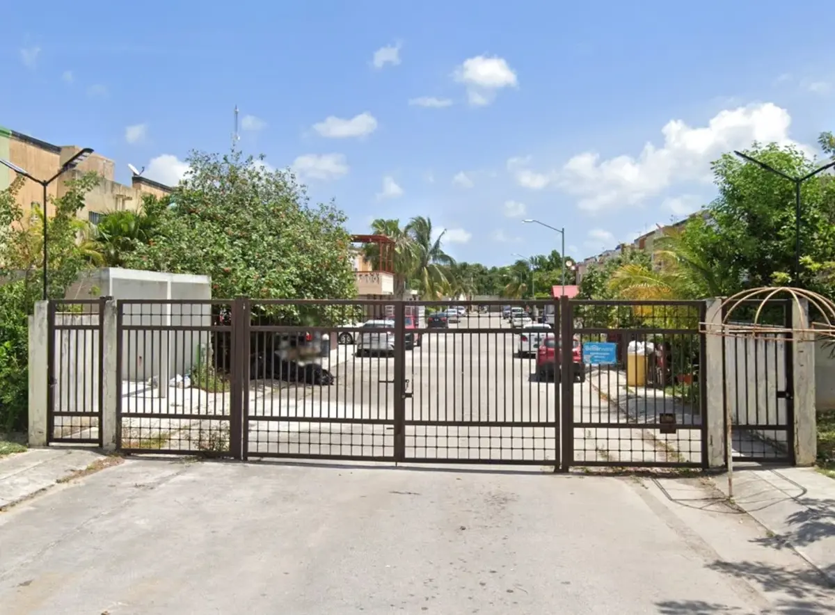Casa en venta en Real Las Quintas (Supermanzana 202), Benito Juárez — foto 1 de 2
