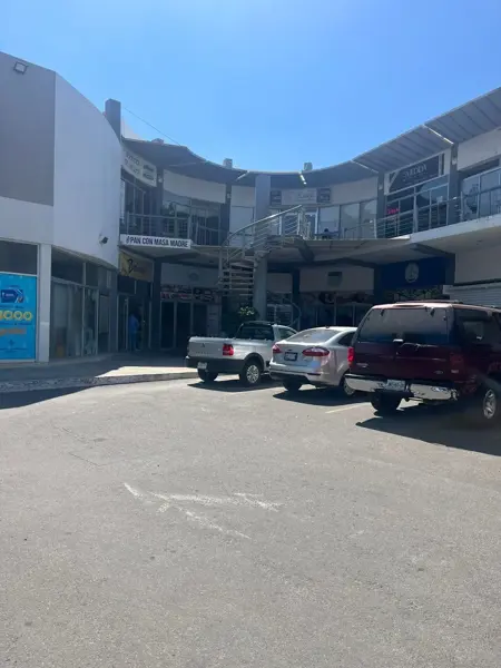 Local en venta en Jardines Del Valle, Zapopan — foto 3 de 5