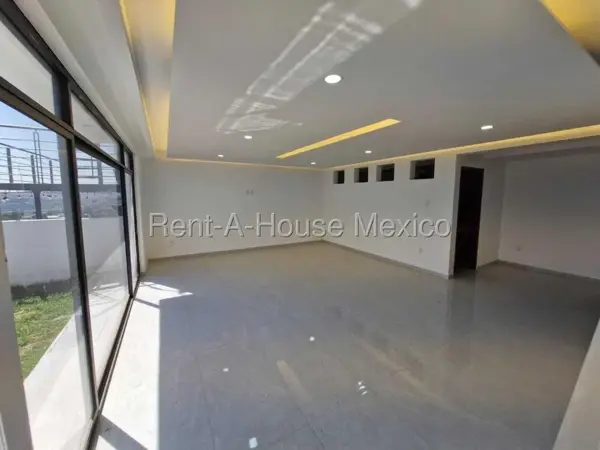 Casa en venta en Residencial Lago Esmeralda, Atizapán de Zaragoza — foto 2 de 21