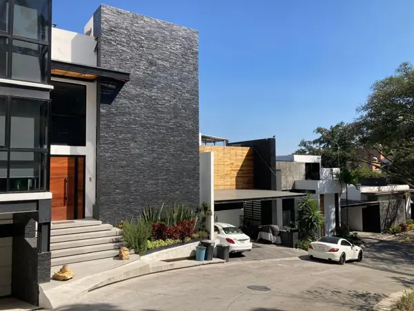 Terreno en venta en Palmira Tinguindin, Cuernavaca — foto 3 de 4