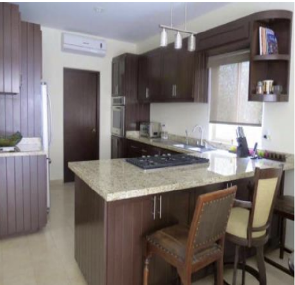 Casa en venta en Valle del Campestre, León — foto 3 de 8
