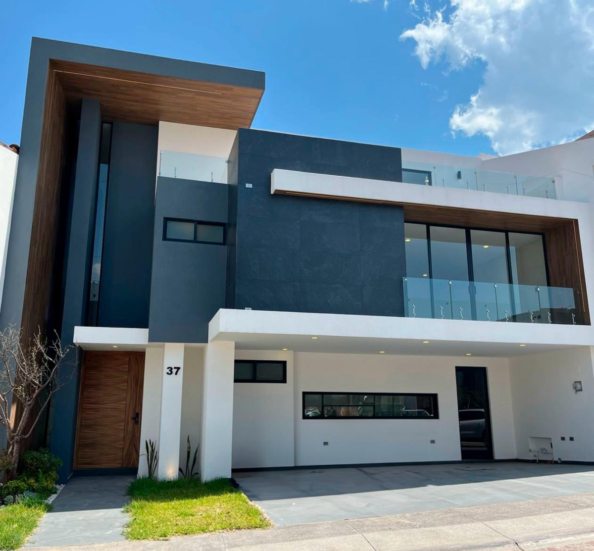 Casa en venta en Lomas de Angelópolis, San Andrés Cholula — foto 1 de 9