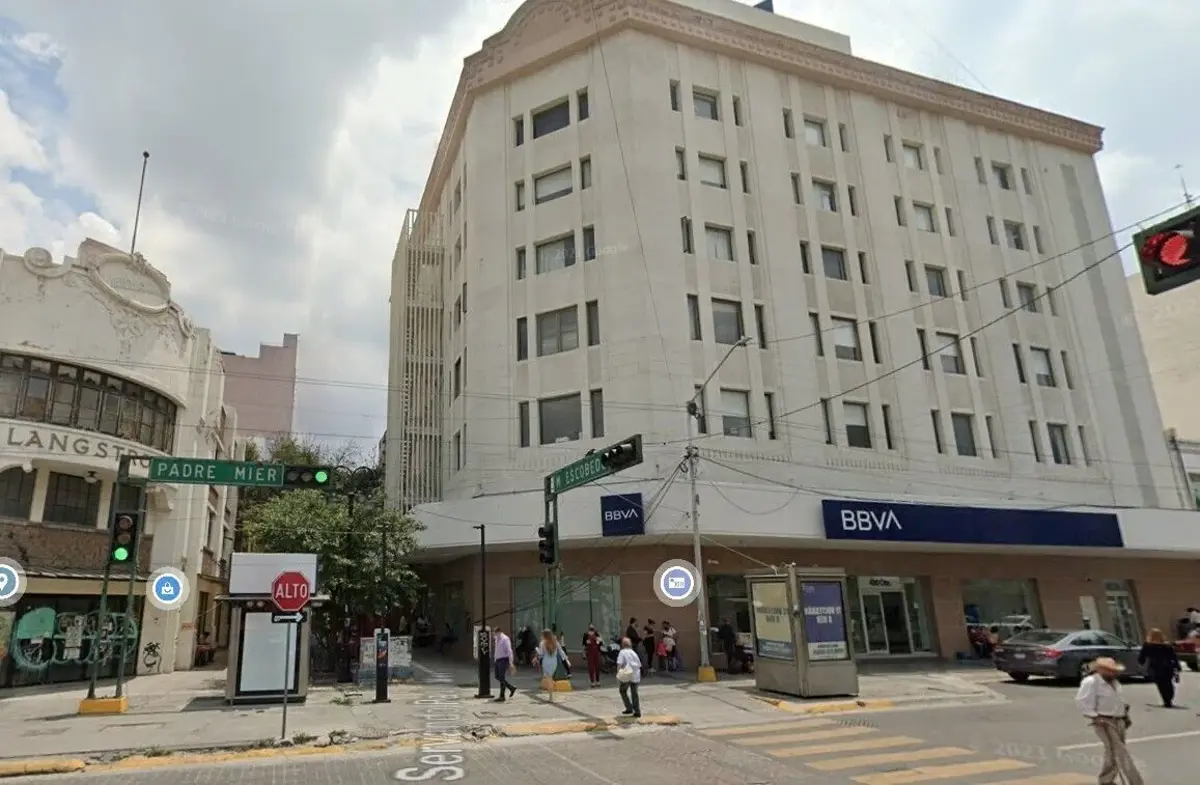 Edificio en venta en Monterrey Centro, Monterrey — foto 1 de 9