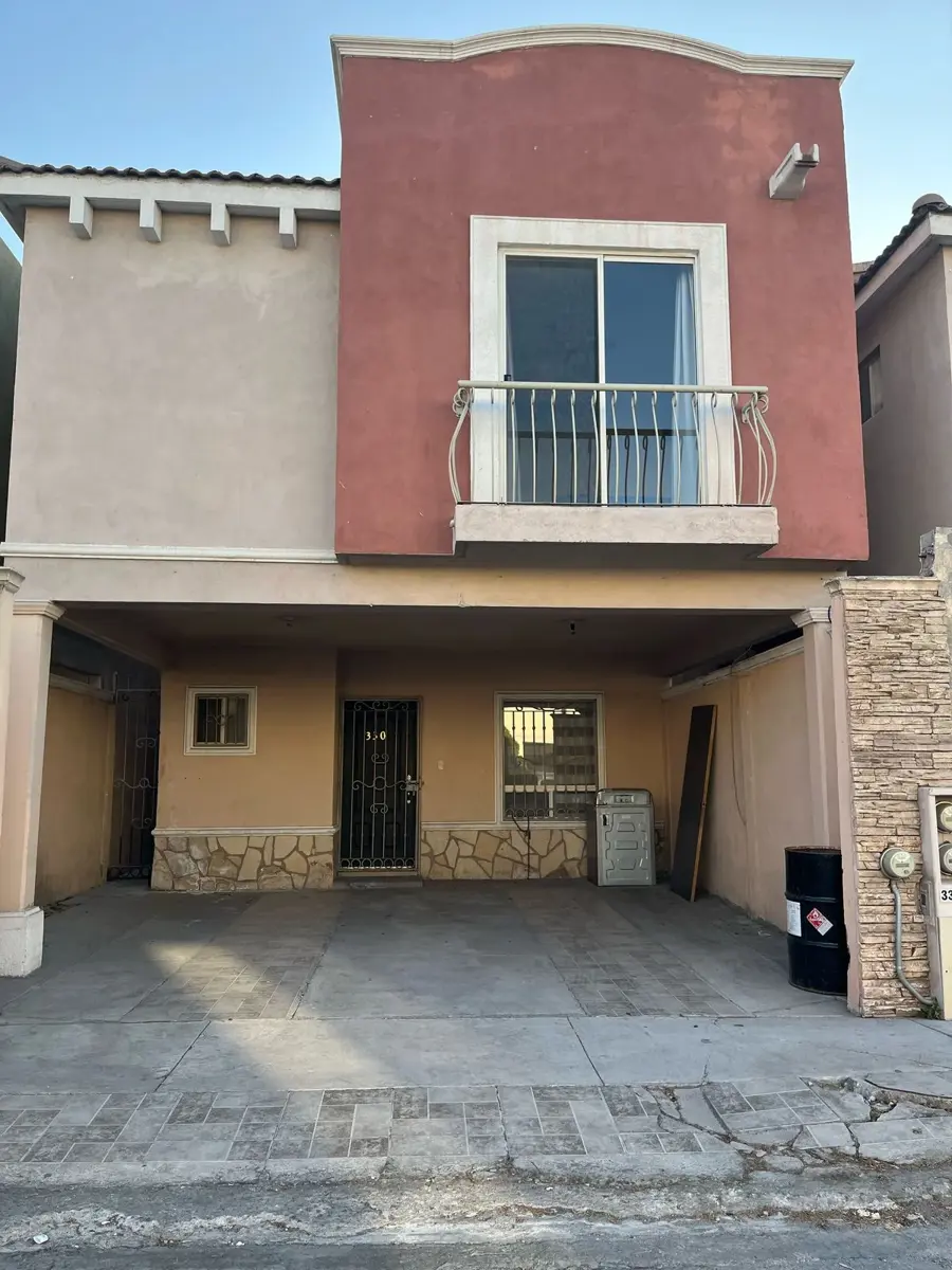 Casa en renta en Portal las Palomas, Ramos Arizpe — foto 1 de 15