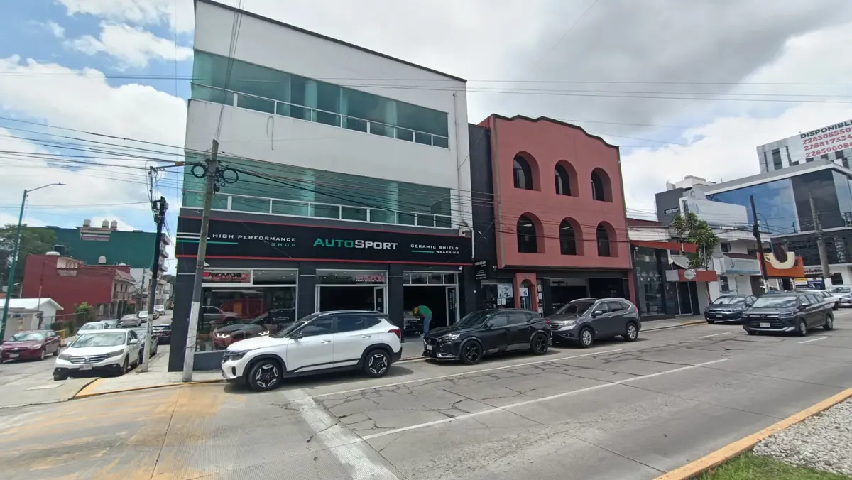 Edificio en renta en Cuauhtemoc, Xalapa — foto 1 de 32