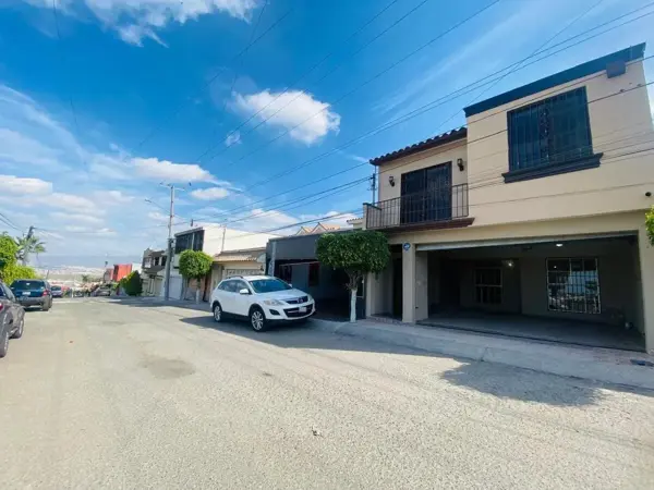 Casa en renta en El Valle, Tijuana — foto 2 de 23