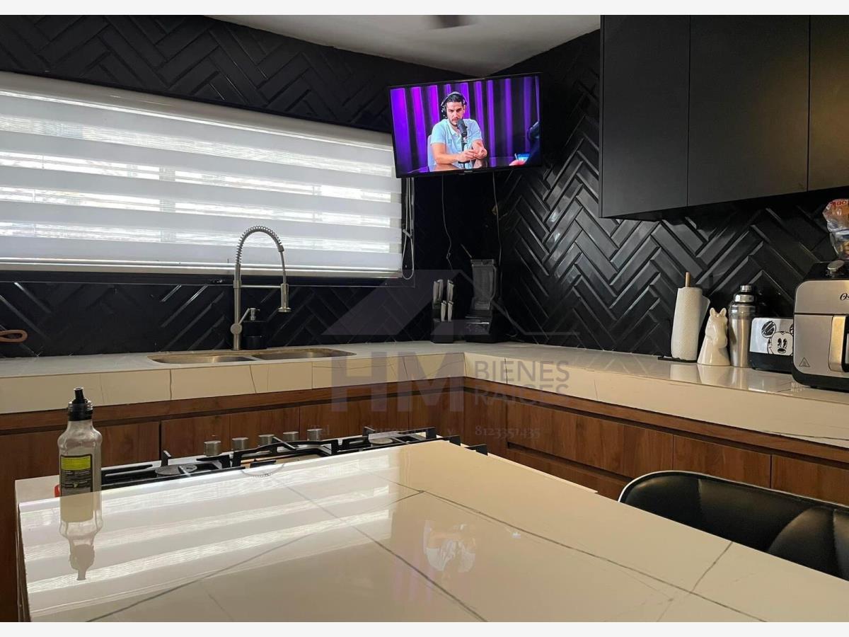Casa en venta en Las Puentes Sector 11, San Nicolás de los Garza — foto 1 de 22