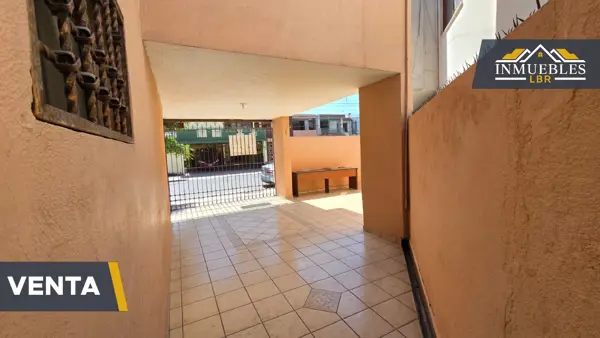 Casa en venta en Mitras Centro, Monterrey — foto 2 de 16