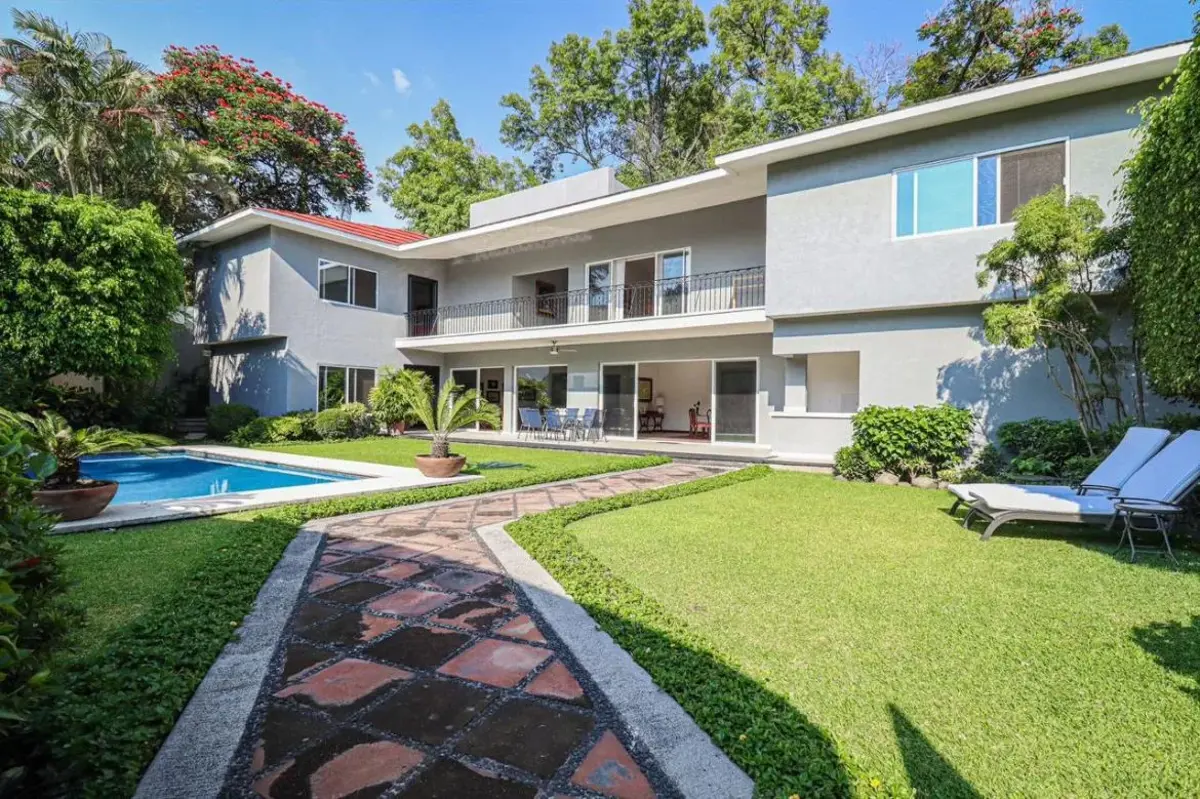 Casa en venta en Acapatzingo, Cuernavaca — foto 1 de 22