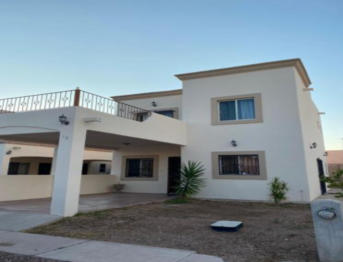 Casa en venta en Residencial Tetakawi, Guaymas — foto 1 de 10