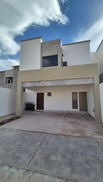 Casa en venta en Quintas la Cima, Torreón — foto 2 de 23