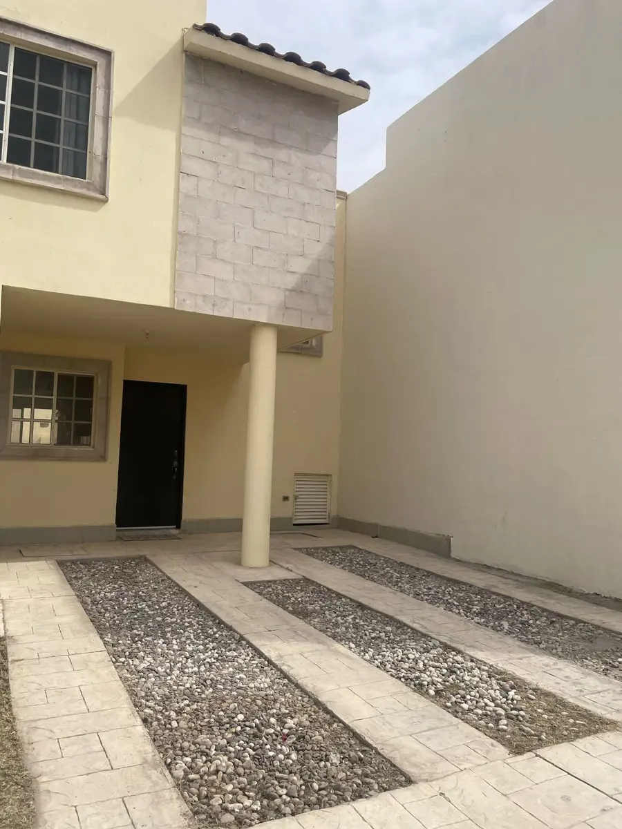 Casa en renta en Residencial Senderos, Torreón — foto 1 de 12