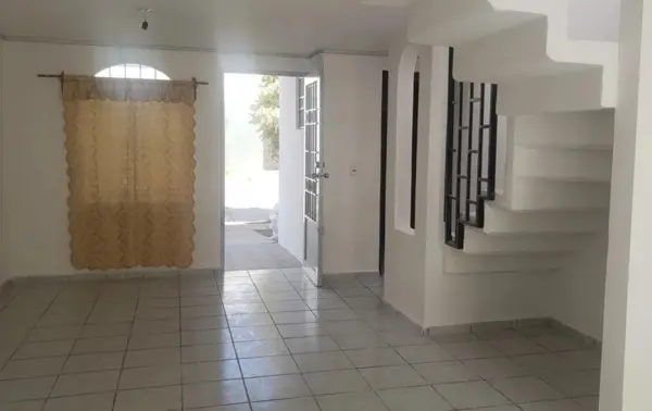 BONITA CASA, EXCELENTE UBICACIÓN EN TLAJOMULCO DE ZÚÑIGA, CERCA DEL AEROPUERTO DE GUADALAJARA!!! BONITA CASA, EXCELENTE UBICACIÓN EN TLAJOMULCO DE ZÚÑIGA, CERCA DEL AEROPUERTO DE GUADALAJARA!!!