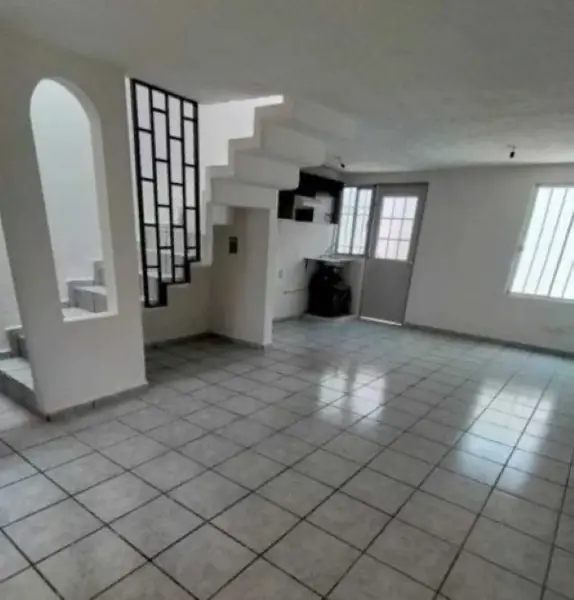 Casa en venta en Jardines Del Edén, Tlajomulco de Zúñiga — foto 2 de 12