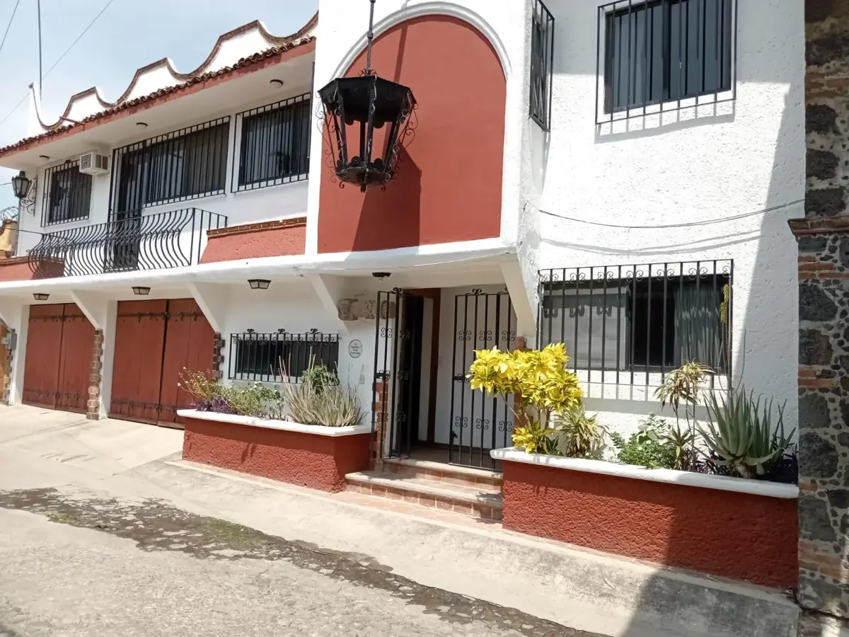 Casa en renta en Lomas de Cuernavaca, Temixco — foto 1 de 41