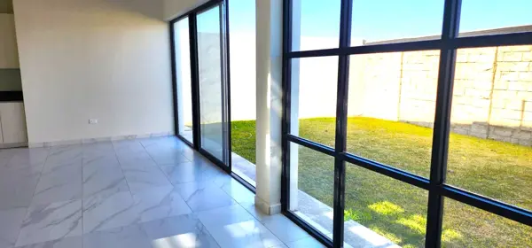 Casa en venta en La Escondida, Saltillo — foto 3 de 25