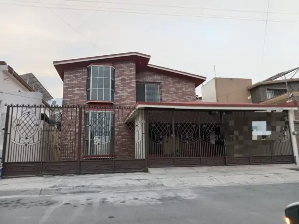Casa en renta en Las Cumbres, Monterrey, Nuevo León