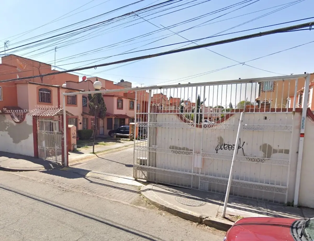 Casa en venta en San Buenaventura, Ixtapaluca — foto 1 de 2