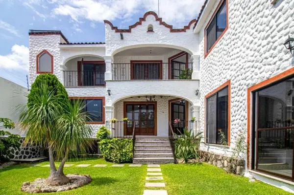 Casa en venta en Burgos, Temixco — foto 3 de 23