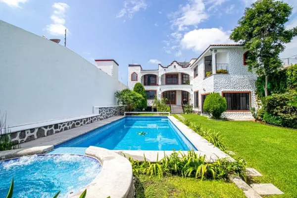 Casa en venta en Burgos, Temixco — foto 2 de 23