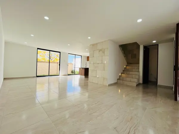 Casa en venta en Lomas de Angelópolis, Ocoyucan — foto 3 de 11