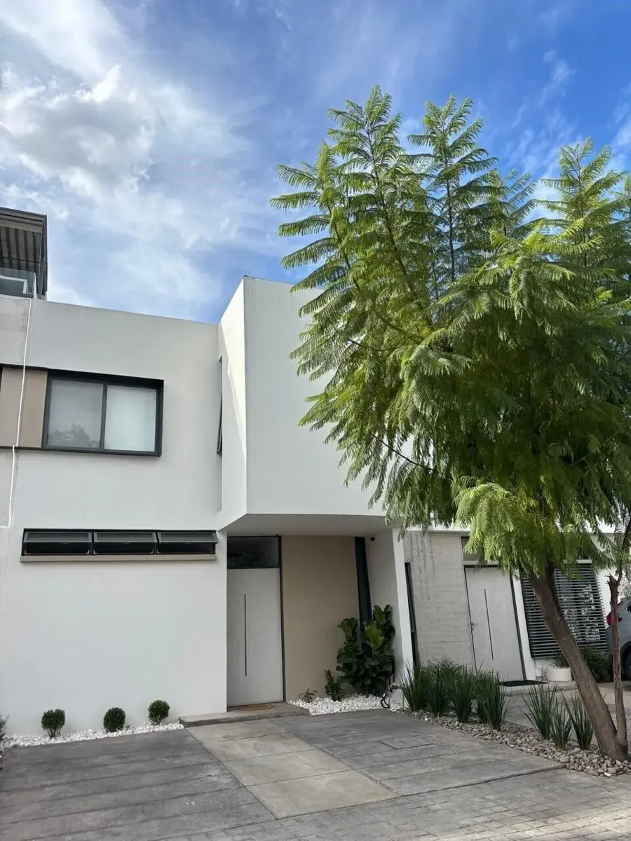 Casa en venta en La Bella, San Pedro Tlaquepaque — foto 1 de 26