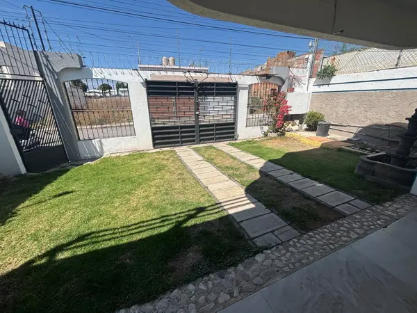 Casa en renta en Momoxpan, San Pedro Cholula — foto 2 de 33