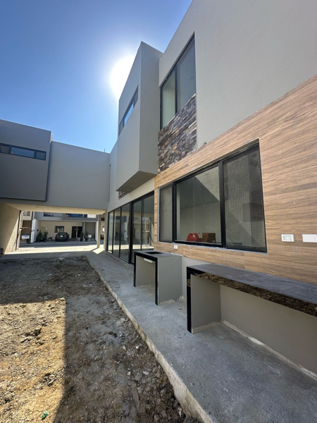 Casa en venta en Altares Residencial, Santiago — foto 2 de 17