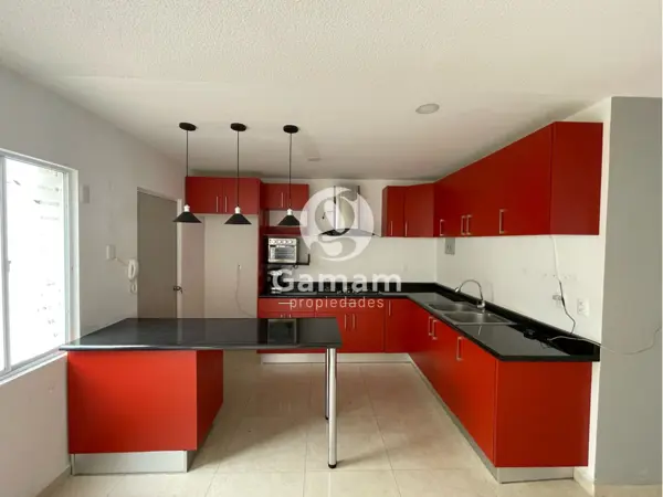Casa en venta en Real Madeira, Pachuca de Soto — foto 3 de 44