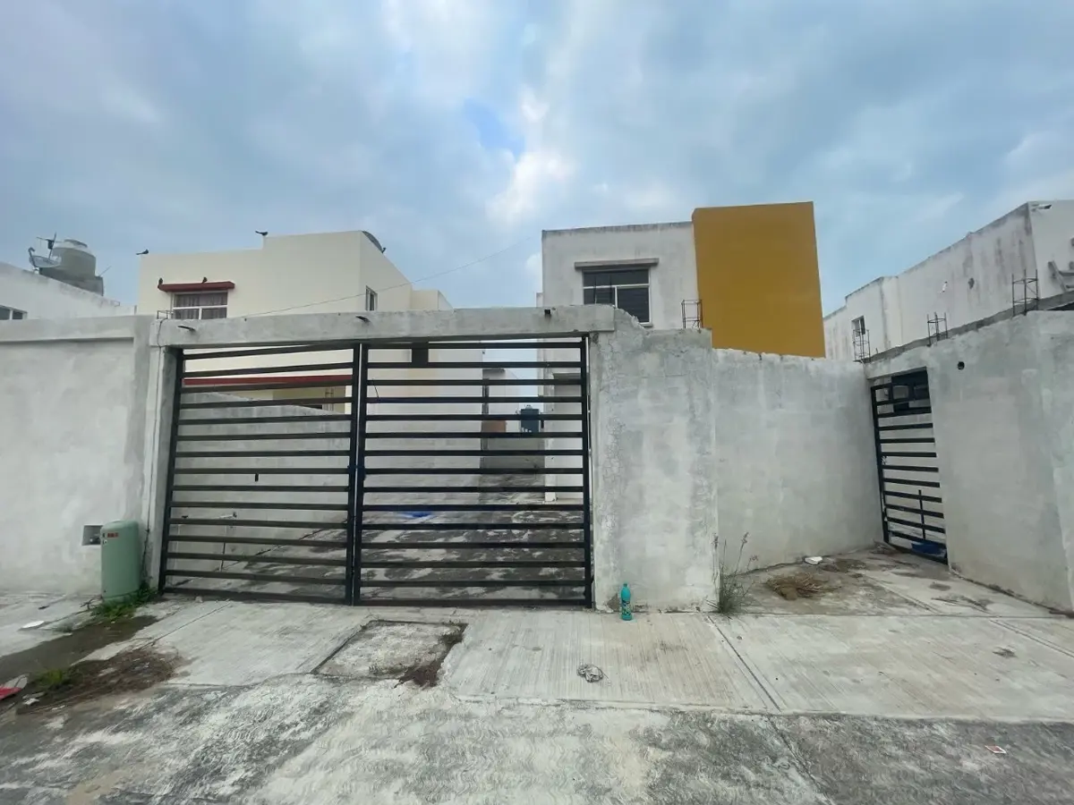 Casa en renta en 17 de Enero, Ciudad Madero — foto 1 de 16