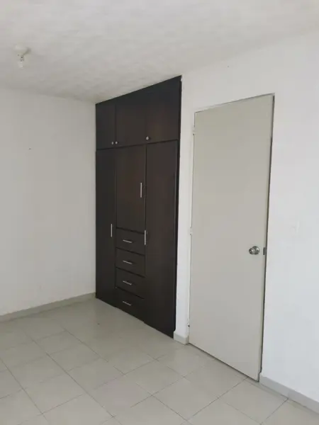 Casa en renta en Hacienda del Valle II, Toluca — foto 3 de 8