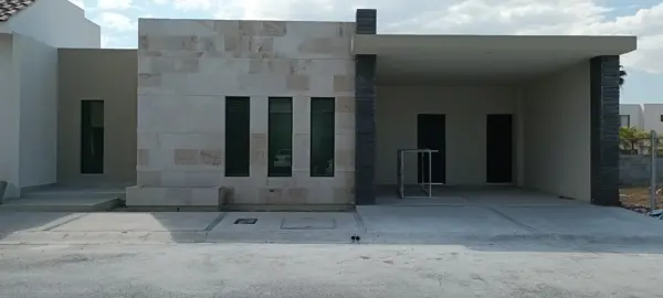 Casa en renta en Santa Lucia, Saltillo — foto 2 de 4