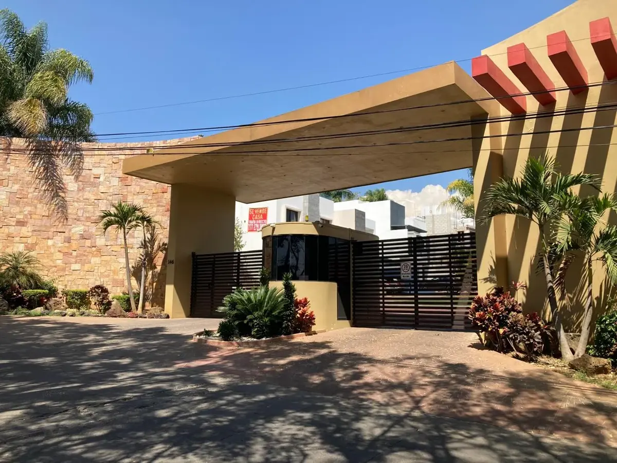 Terreno en venta en Lomas de Ahuatlán, Cuernavaca — foto 1 de 14