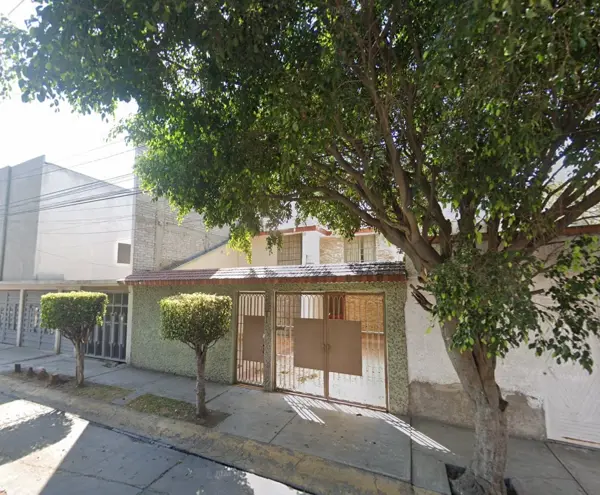 Casa en venta en Bosques de Aragon, Nezahualcóyotl — foto 2 de 10