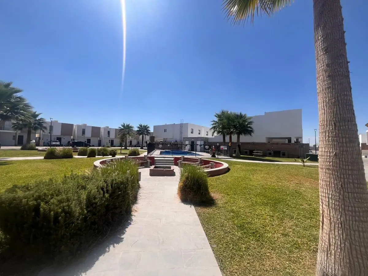 Casa en venta en Villas del Renacimiento, Torreón — foto 1 de 12
