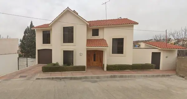 Casa en venta en Del Parque, Hidalgo del Parral — foto 2 de 13